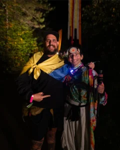 guys-by-heads-tallandvibin Dudes, smiling in fun costumes